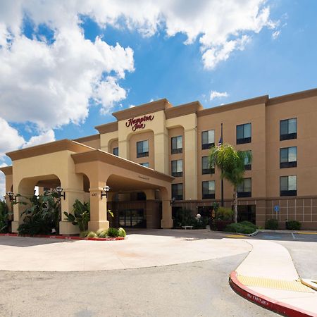 Hampton Inn Visalia Zewnętrze zdjęcie