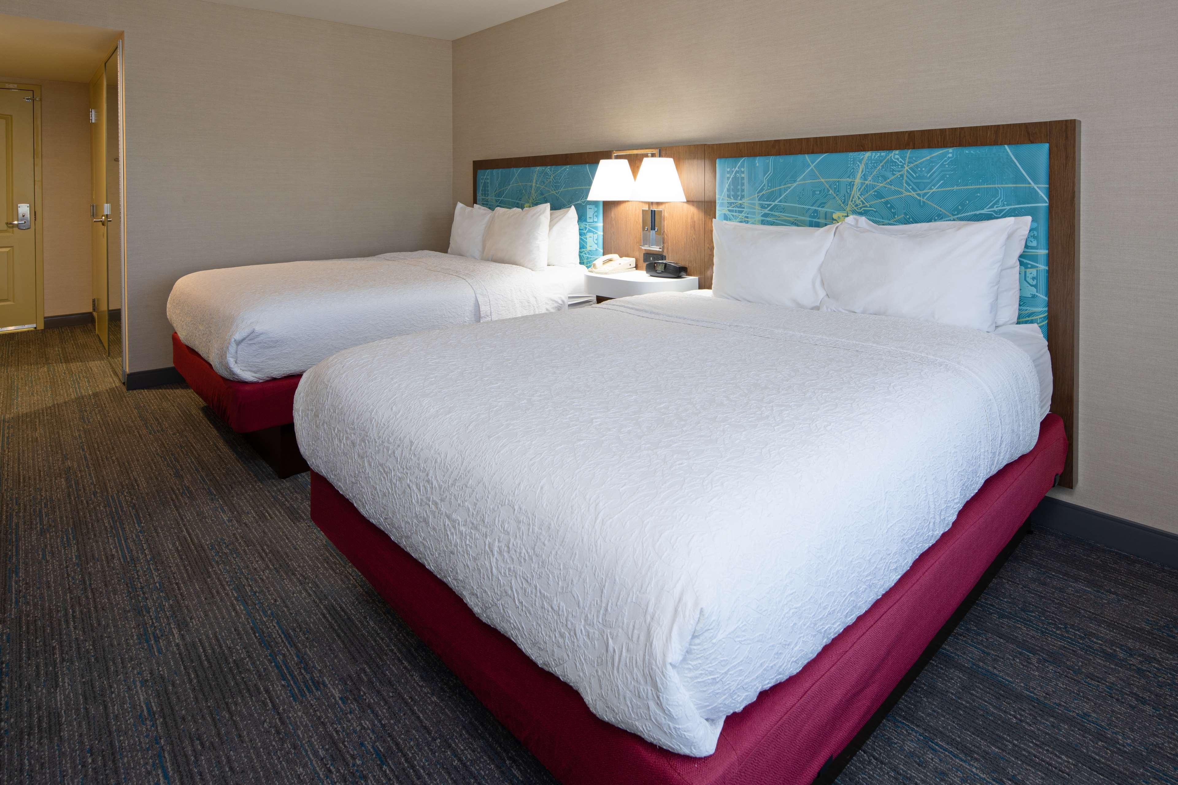 Hampton Inn Visalia Zewnętrze zdjęcie