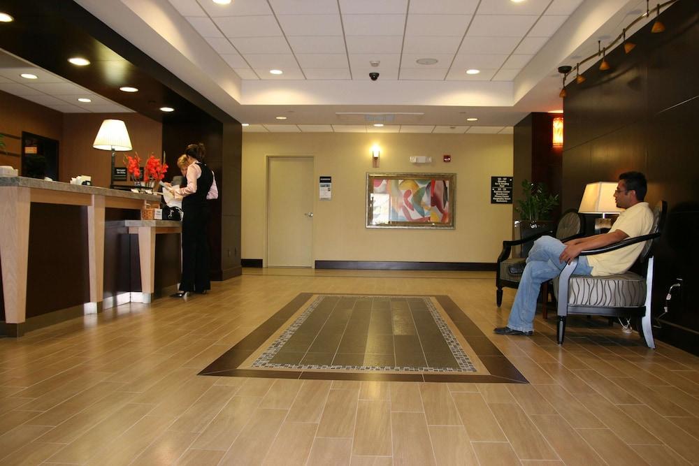 Hampton Inn Visalia Zewnętrze zdjęcie